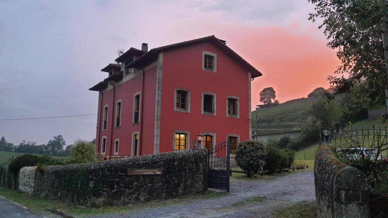 Casona De Indias Hotel Piloña Buitenkant foto